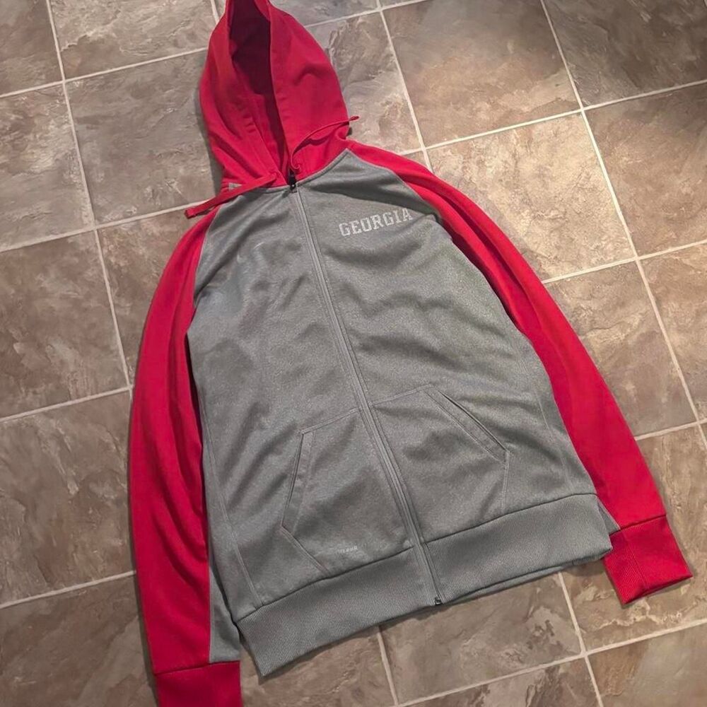 Vtg Y2K Women’s Nike Georgia Bulldogs red and gray zip-up size L, no flaws!